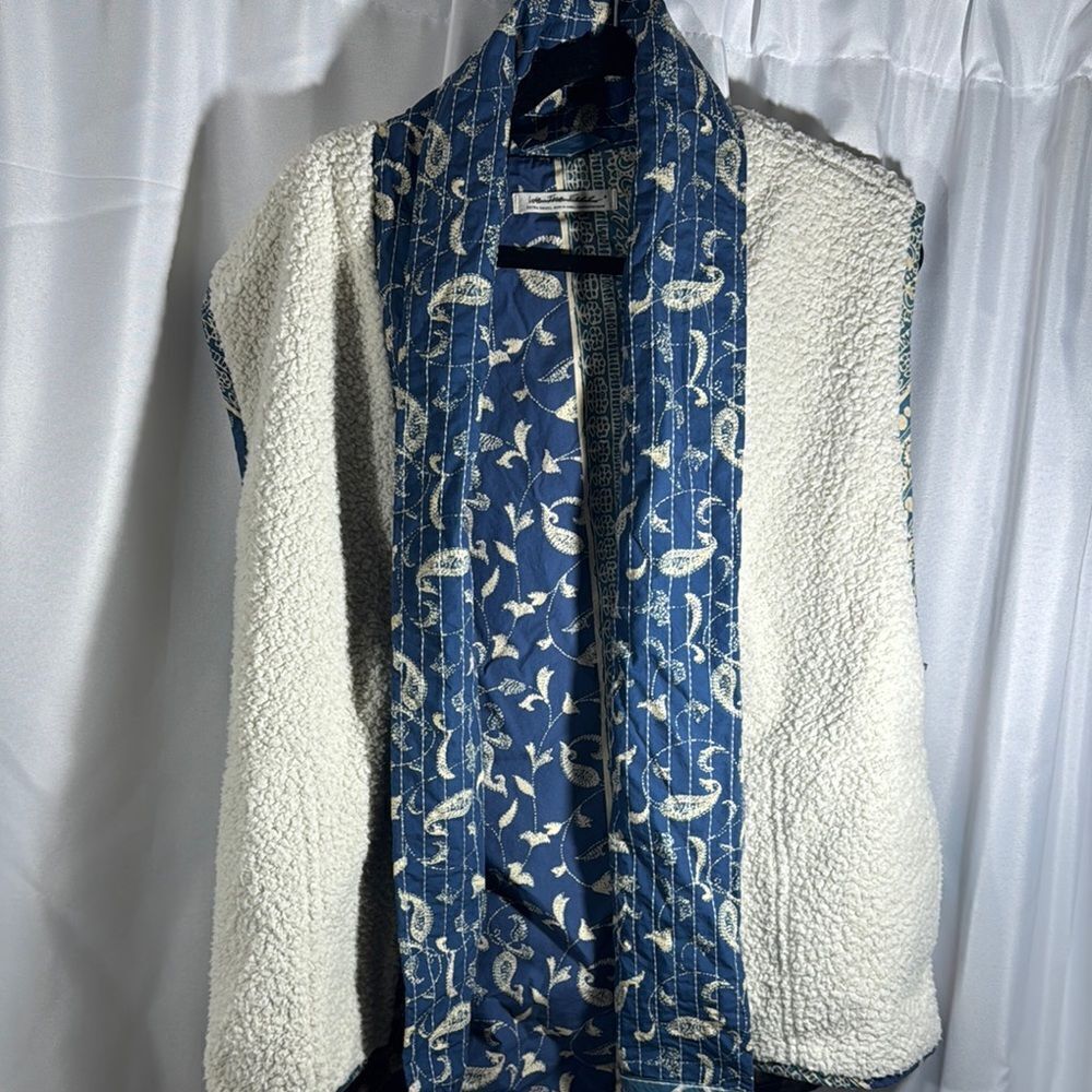 Free People Blue and White Teddy Jacket Vest Plush Cozy Design XS